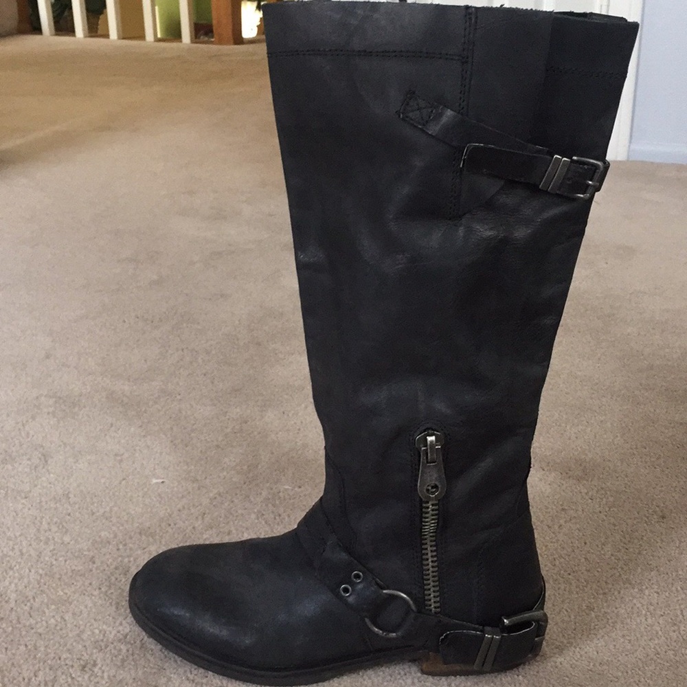 Steve Madden leather boots